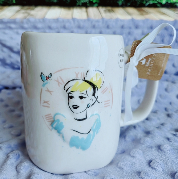 Disney Princess CINDERELLA x Rae Dunn Mug - Picture 5 of 5